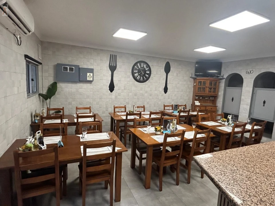 Negócio para Venda em Caia, São Pedro e Alcáçova Foto 1