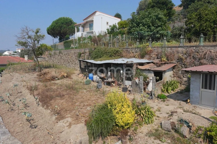 Moradia T3 para Venda em Vale (São Cosme), Telhado e Portela Foto 10