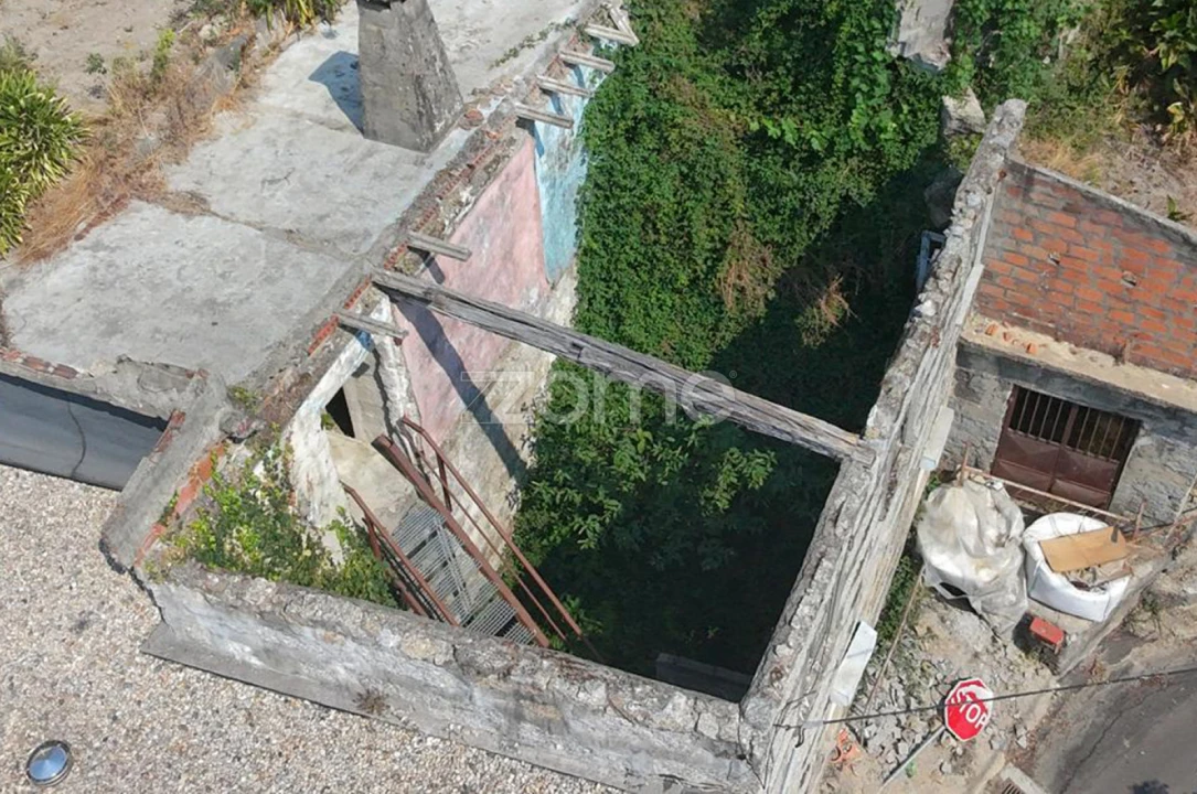 Moradia T3 para Venda em Vale (São Cosme), Telhado e Portela Foto 14