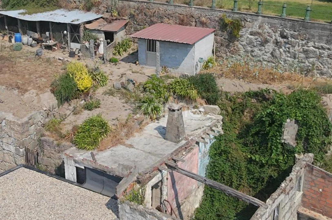 Moradia T3 para Venda em Vale (São Cosme), Telhado e Portela Foto 13