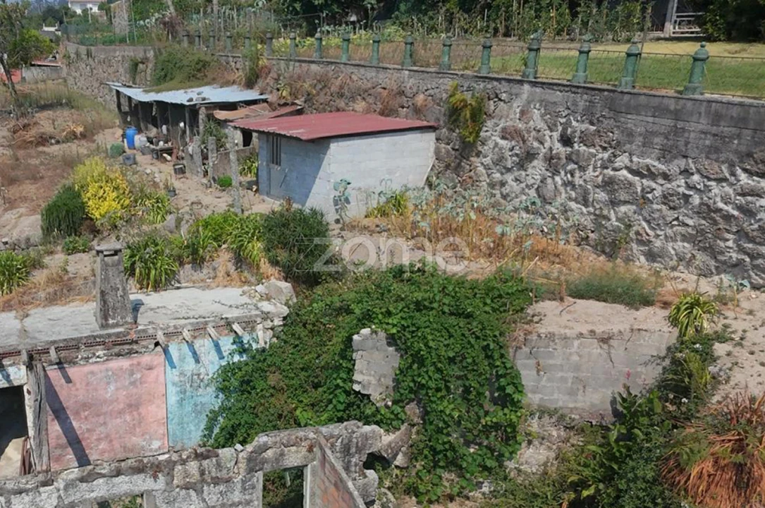 Moradia T3 para Venda em Vale (São Cosme), Telhado e Portela Foto 16