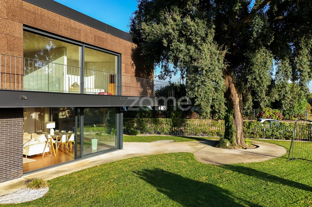 Moradia T3 para Venda em Figueiró (Santiago e Santa Cristina) Foto 37