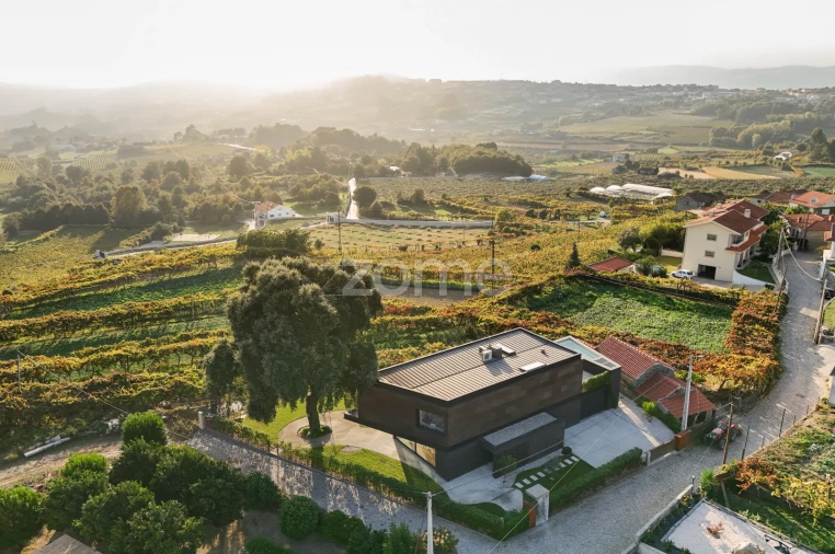 Moradia T3 para Venda em Figueiró (Santiago e Santa Cristina) Foto 42