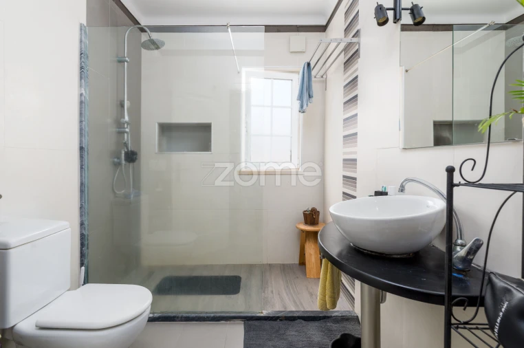 Moradia T6 para Venda em Fazendas de Almeirim Foto 26