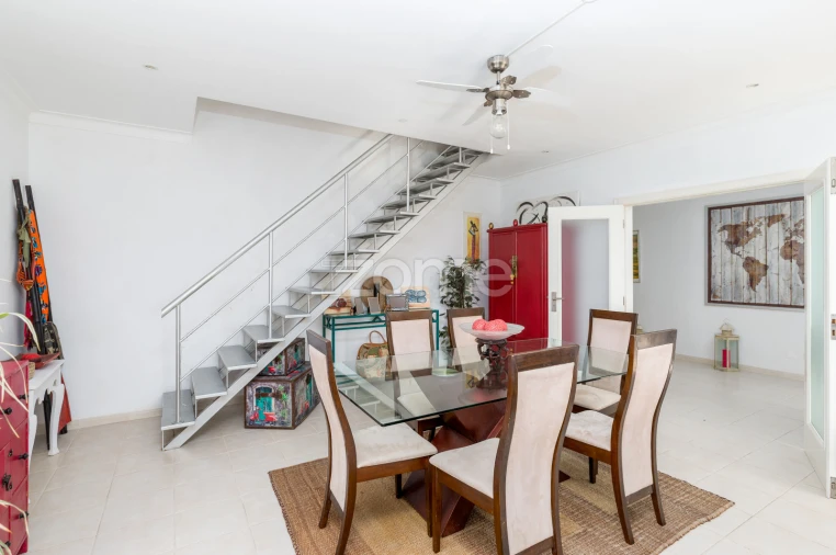 Moradia T6 para Venda em Fazendas de Almeirim Foto 41