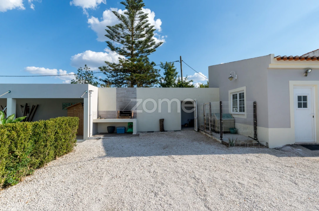 Moradia T6 para Venda em Fazendas de Almeirim Foto 14