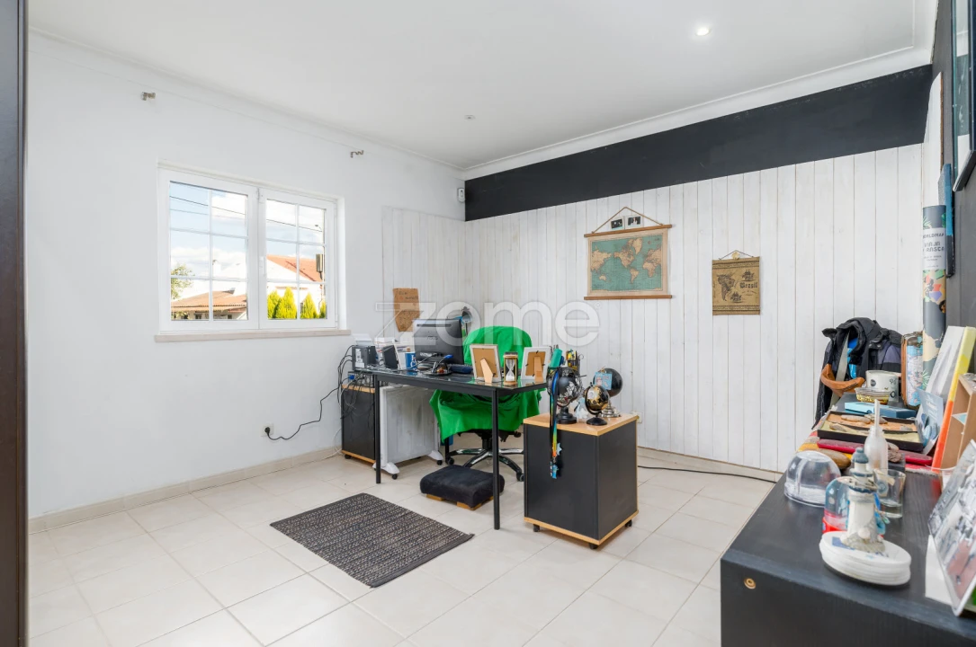 Moradia T6 para Venda em Fazendas de Almeirim Foto 30