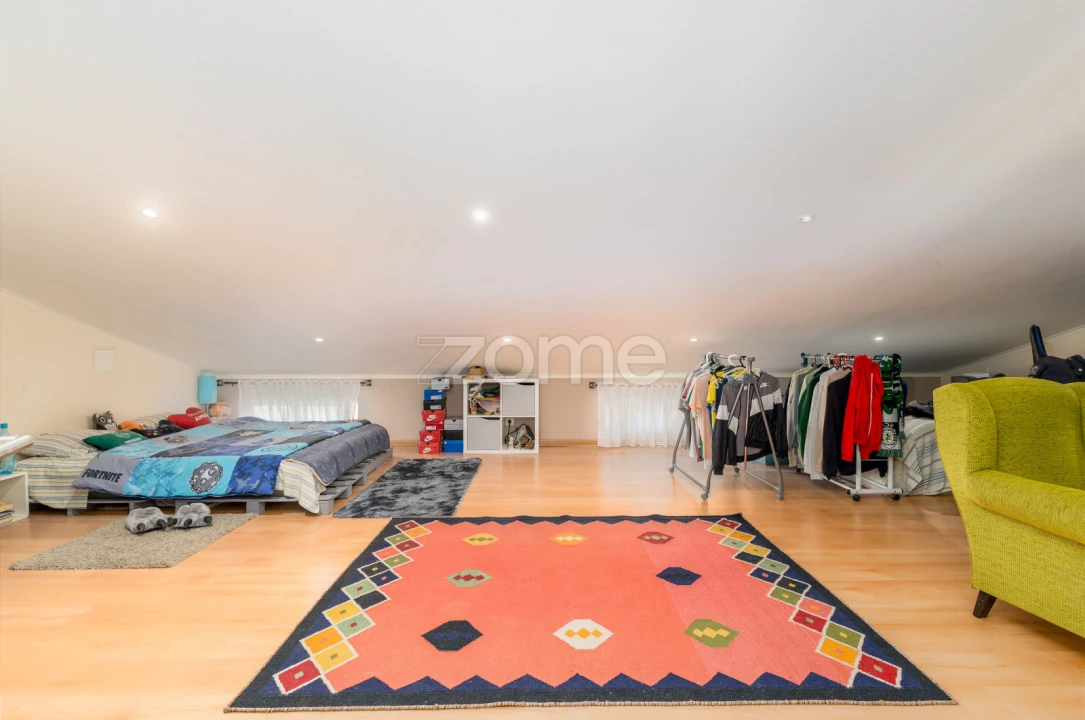 Moradia T6 para Venda em Fazendas de Almeirim Foto 45