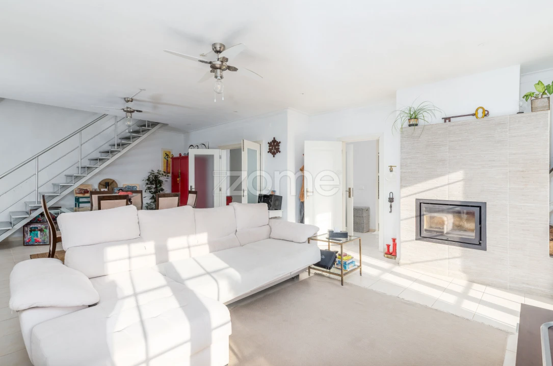 Moradia T6 para Venda em Fazendas de Almeirim Foto 42