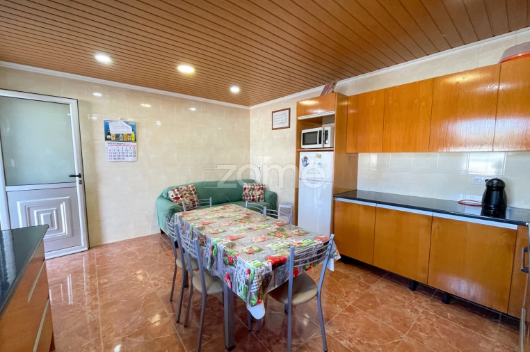 Moradia T3 para Venda em Mosteiros Foto 18