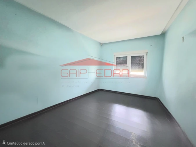 Moradia T4 para Venda em Atouguia da Baleia Foto 24