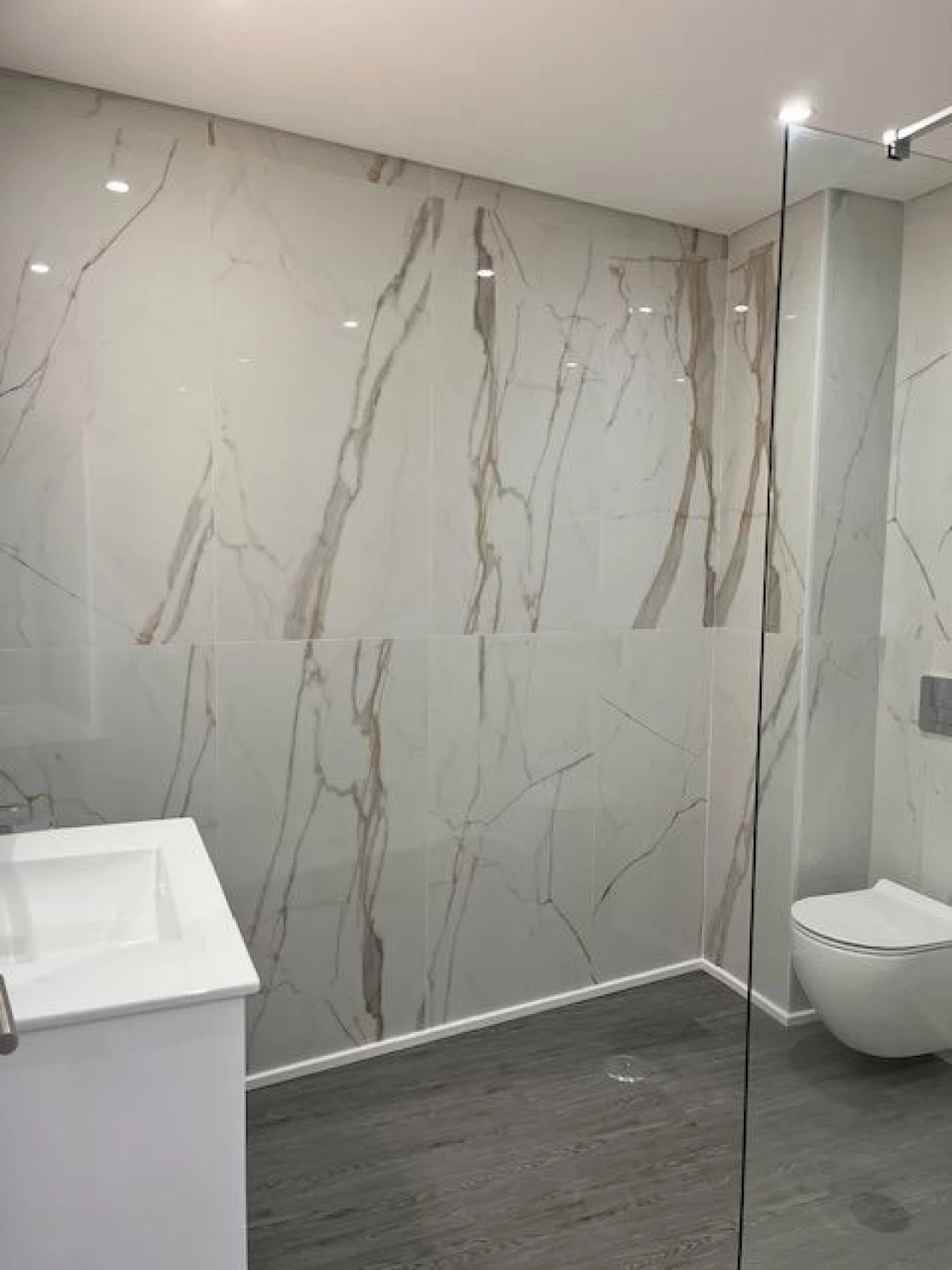 Apartamento T3 para Venda em Olhão Foto 7