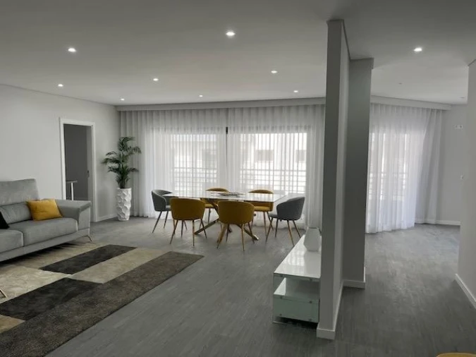 Apartamento T3 para Venda em Olhão Foto 4