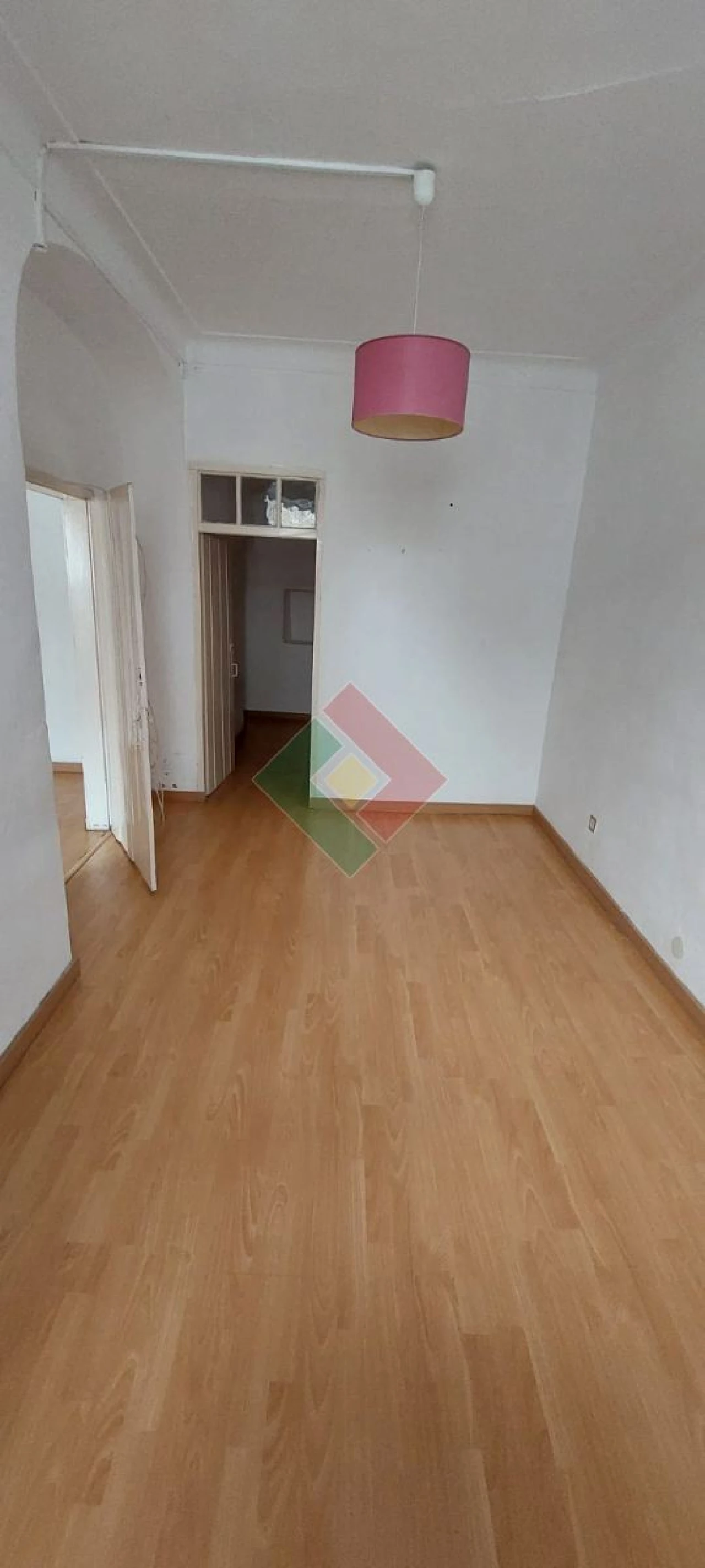 Moradia T5 para Venda em Sé e São Lourenço Foto 13