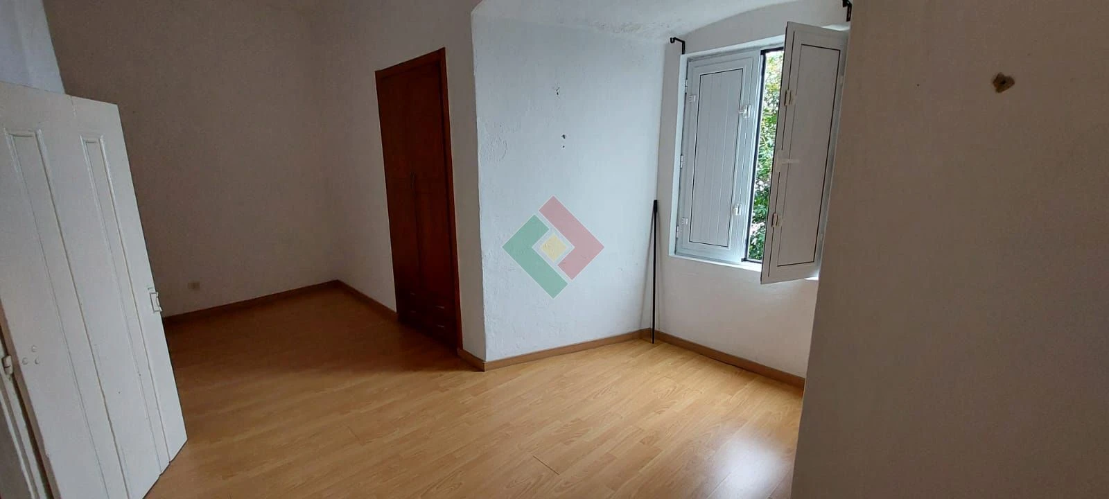 Moradia T5 para Venda em Sé e São Lourenço Foto 14