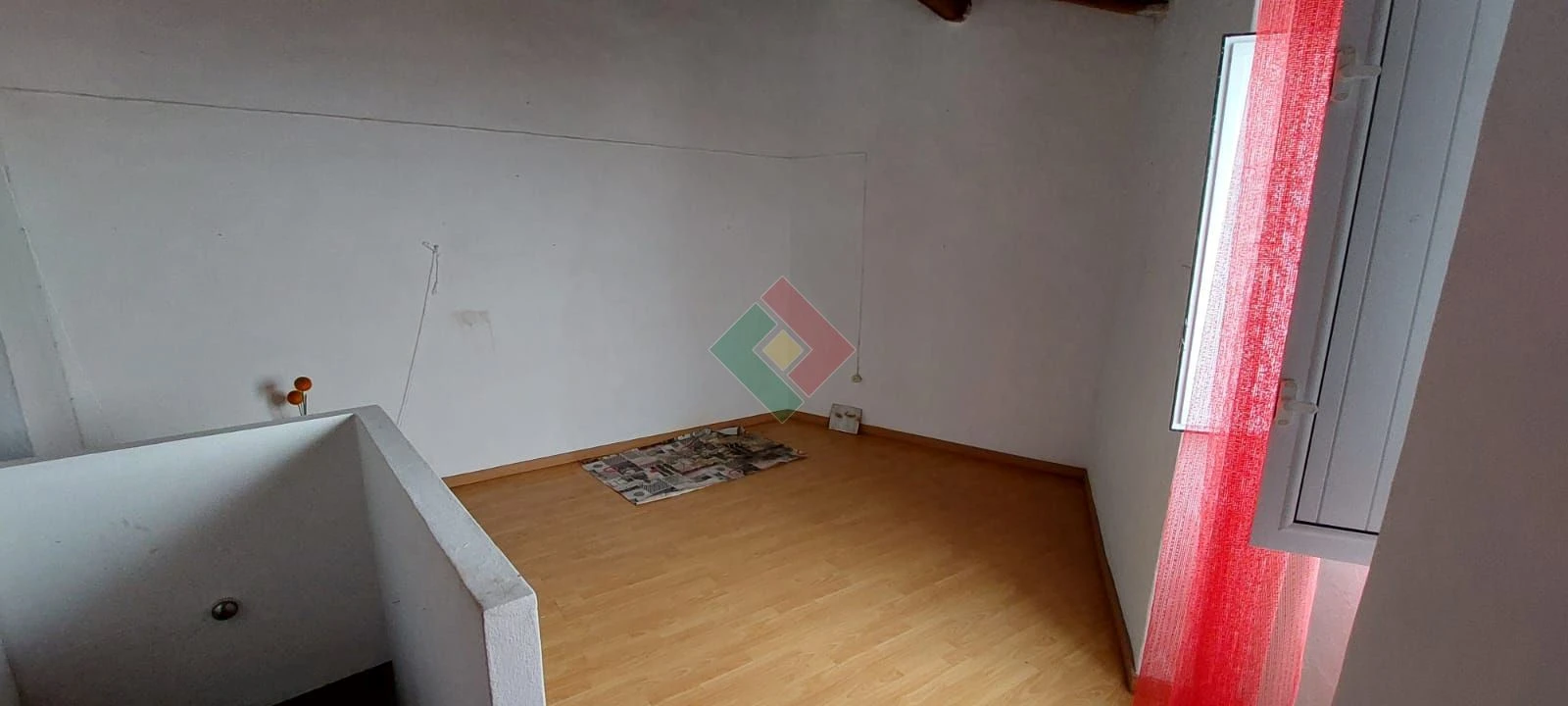 Moradia T5 para Venda em Sé e São Lourenço Foto 17