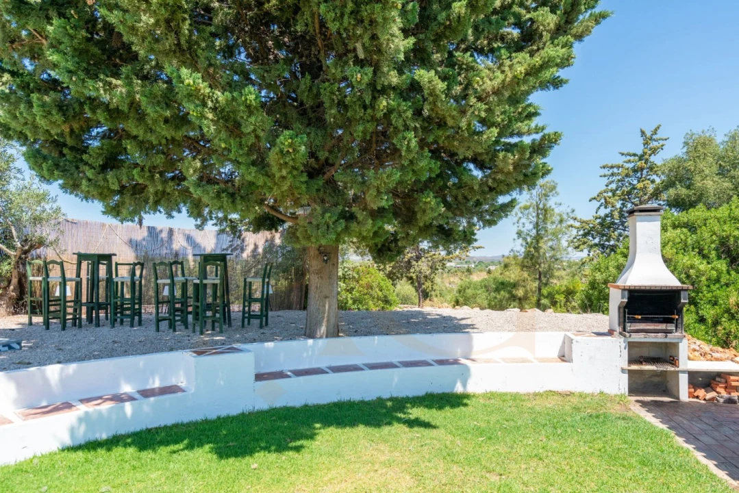 Moradia T7 para Venda em Luz de Tavira e Santo Estêvão Foto 11