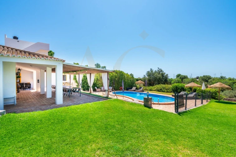 Moradia T7 para Venda em Luz de Tavira e Santo Estêvão Foto 13