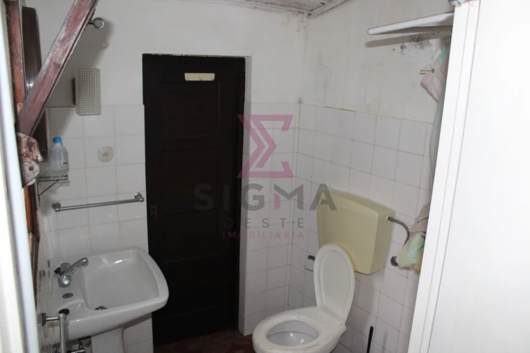 Moradia T6 para Venda em Serra D'El-Rei Foto 53