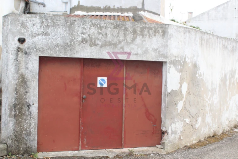 Moradia T6 para Venda em Serra D'El-Rei Foto 12