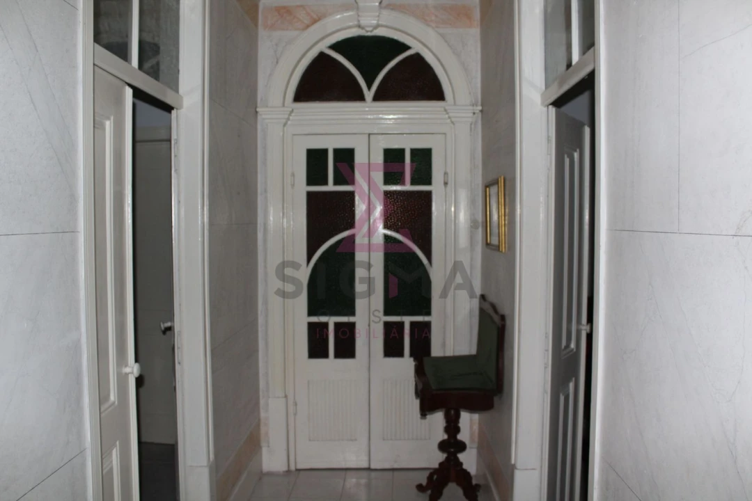 Moradia T6 para Venda em Serra D'El-Rei Foto 38