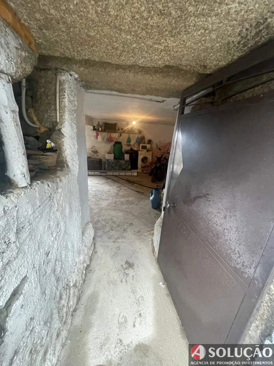 Moradia T3 para Venda em Barro Foto 23