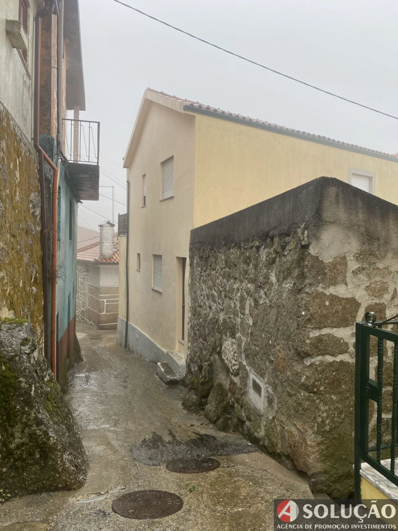 Moradia T3 para Venda em Barro Foto 3