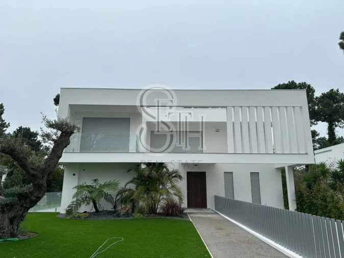 Moradia T5 para Venda em Charneca de Caparica e Sobreda Foto 7