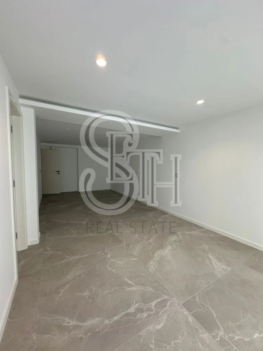 Moradia T5 para Venda em Charneca de Caparica e Sobreda Foto 37