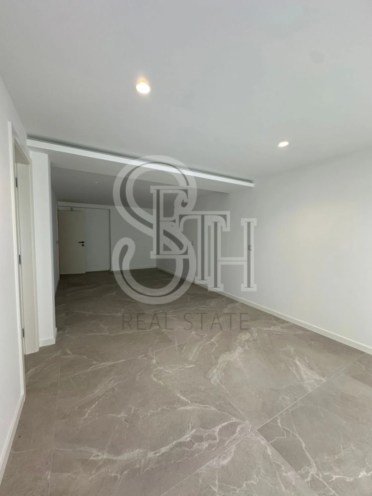 Moradia T5 para Venda em Charneca de Caparica e Sobreda Foto 37