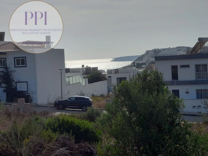 Terreno para Venda em Budens Foto 4