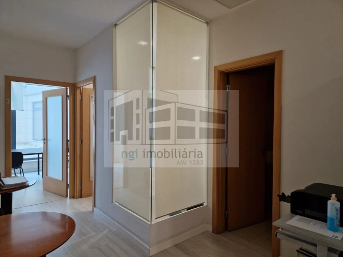 Loja para Arrendamento em Parque das Nações Foto 13