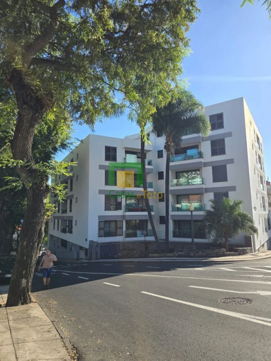 Apartamento T2 para Venda em Funchal (Santa Luzia)