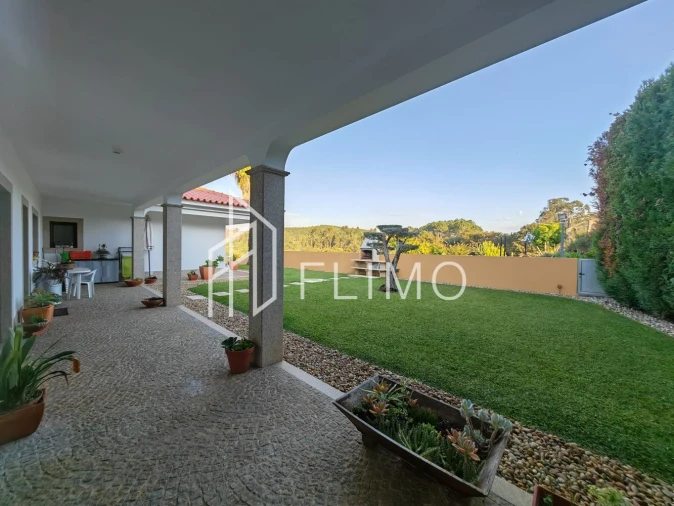 Moradia T3 para Venda em Escapães Foto 16