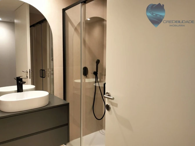 Apartamento T1 para Venda em Azurem Foto 9