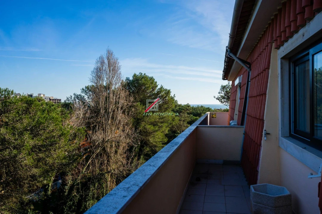 Apartamento T4 para Venda em Cascais e Estoril Foto 34