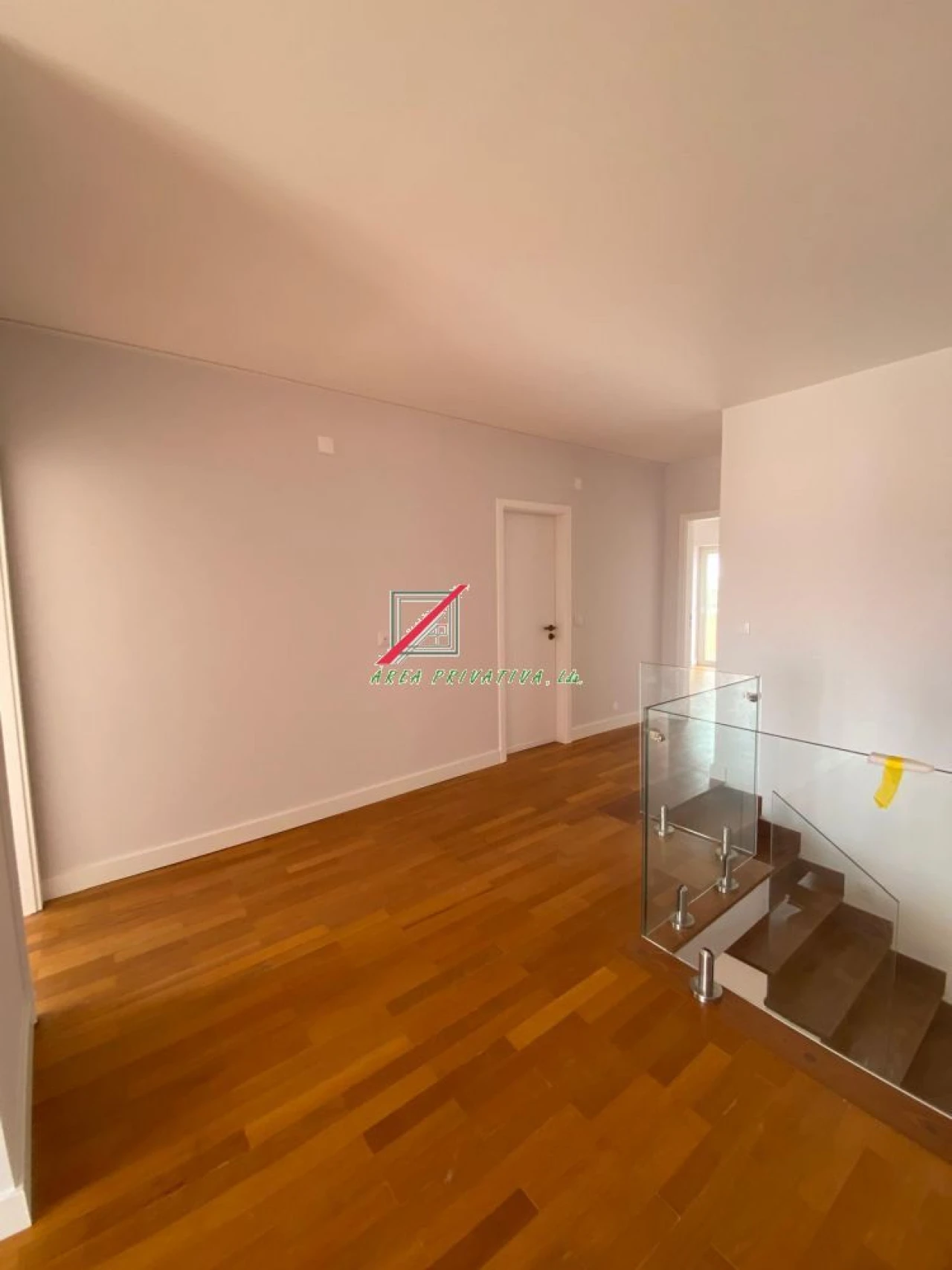 Apartamento T4 para Venda em Cascais e Estoril Foto 7
