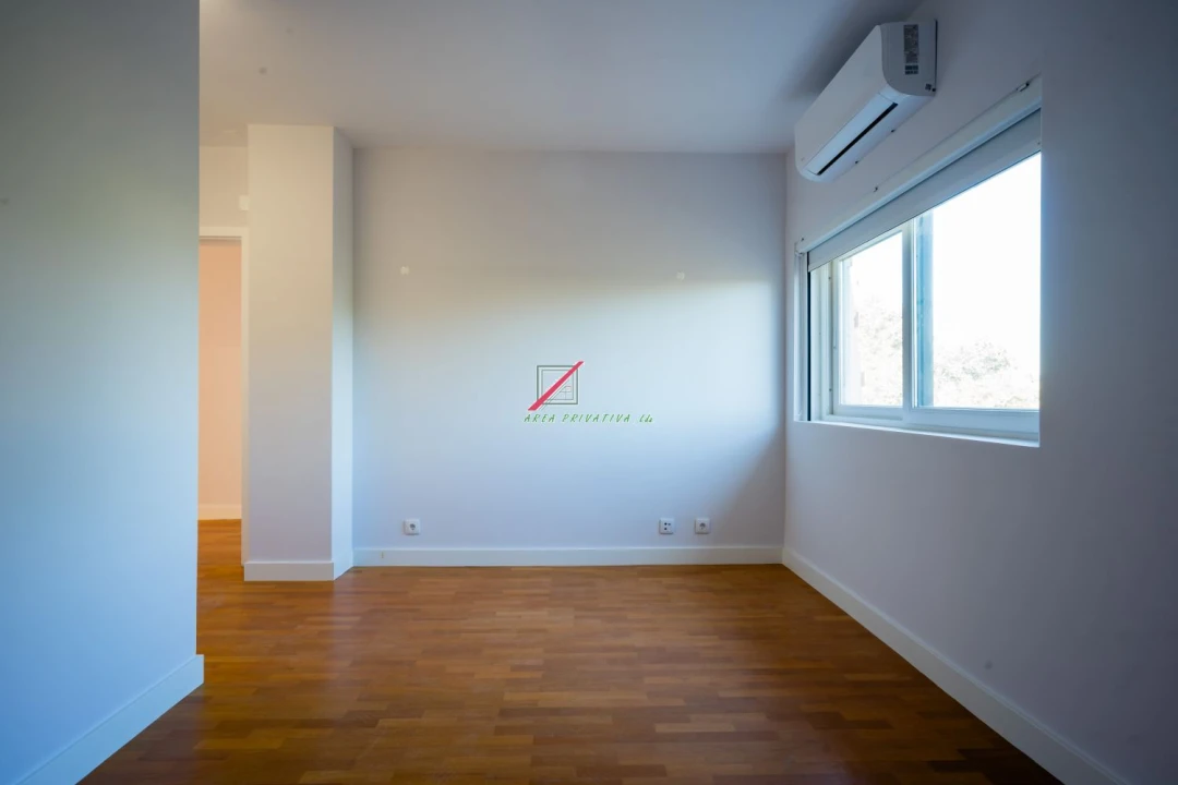 Apartamento T4 para Venda em Cascais e Estoril Foto 86