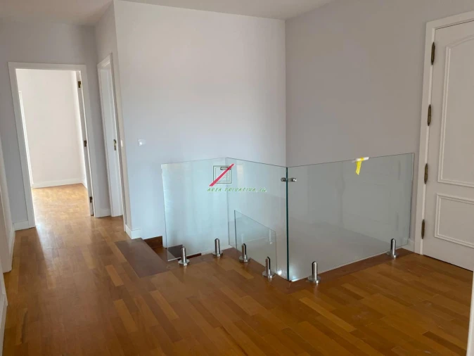Apartamento T4 para Venda em Cascais e Estoril Foto 24