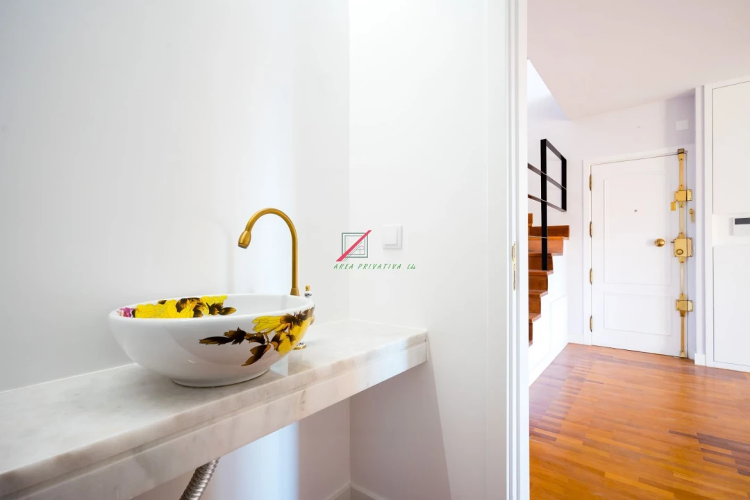 Apartamento T4 para Venda em Cascais e Estoril Foto 11