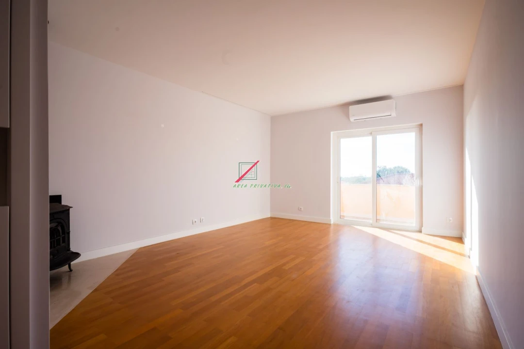 Apartamento T4 para Venda em Cascais e Estoril Foto 48