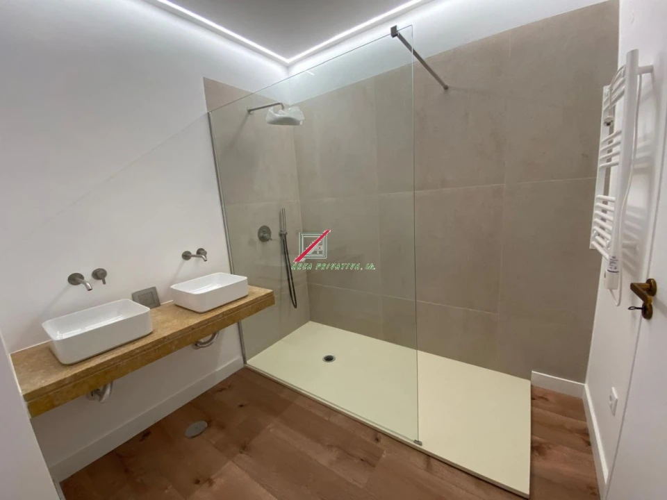 Apartamento T4 para Venda em Cascais e Estoril Foto 36