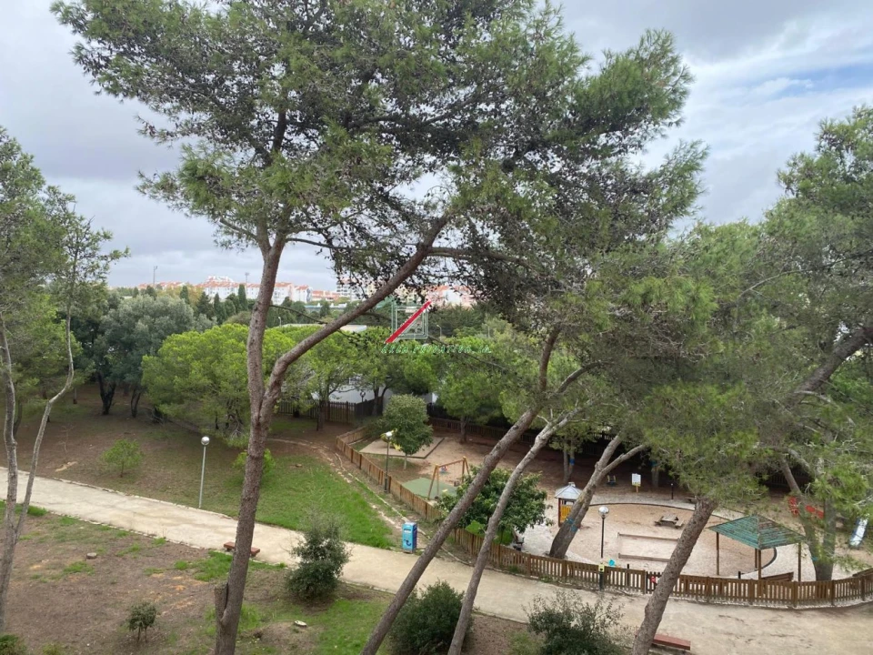 Apartamento T4 para Venda em Cascais e Estoril Foto 9