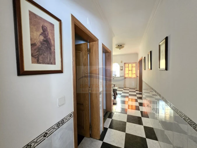 Moradia T4 para Venda em Pontinha e Famões Foto 23