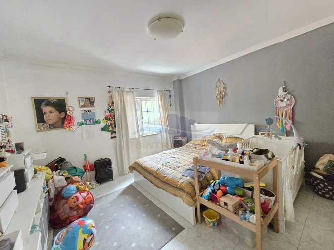 Moradia T4 para Venda em Pontinha e Famões Foto 35