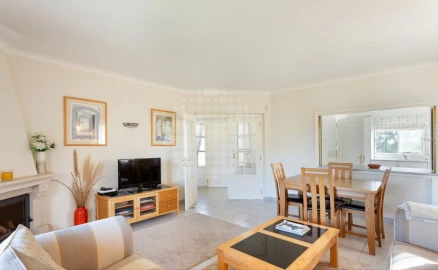 Apartamento T2 para Venda em Estômbar e Parchal
