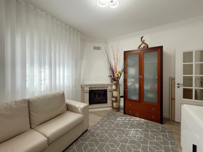 Apartamento T2 para Venda em Quinta do Conde Foto 7