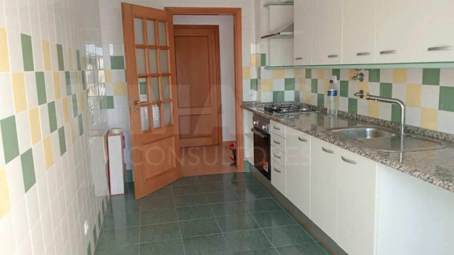 Apartamento T3 para Venda em Azambuja