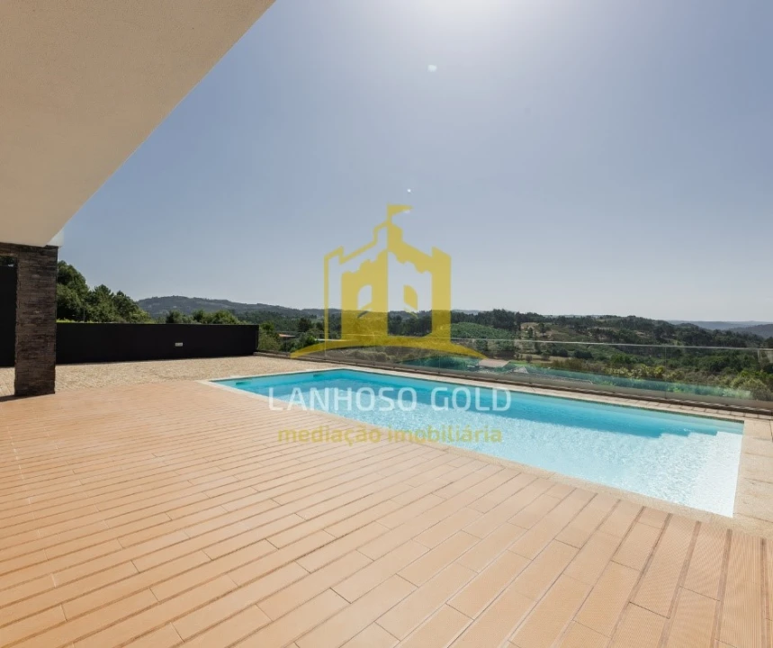 Moradia T3 para Venda em Rendufinho Foto 25