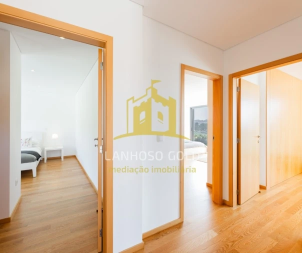 Moradia T3 para Venda em Rendufinho Foto 15